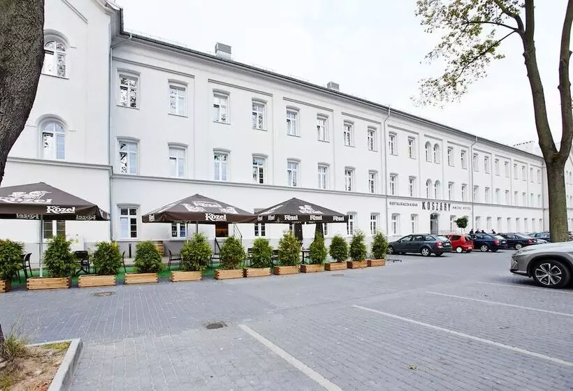 ホテル Koszary Arche