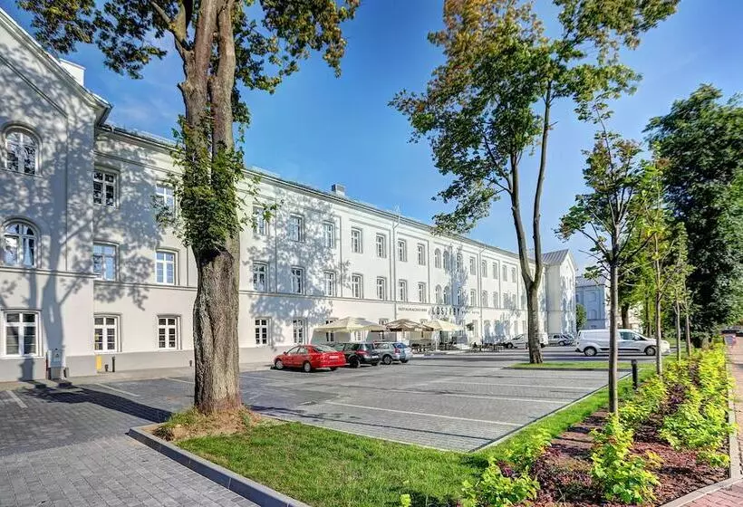 ホテル Koszary Arche