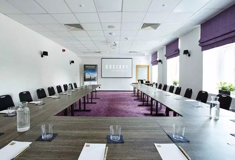 ホテル Koszary Arche