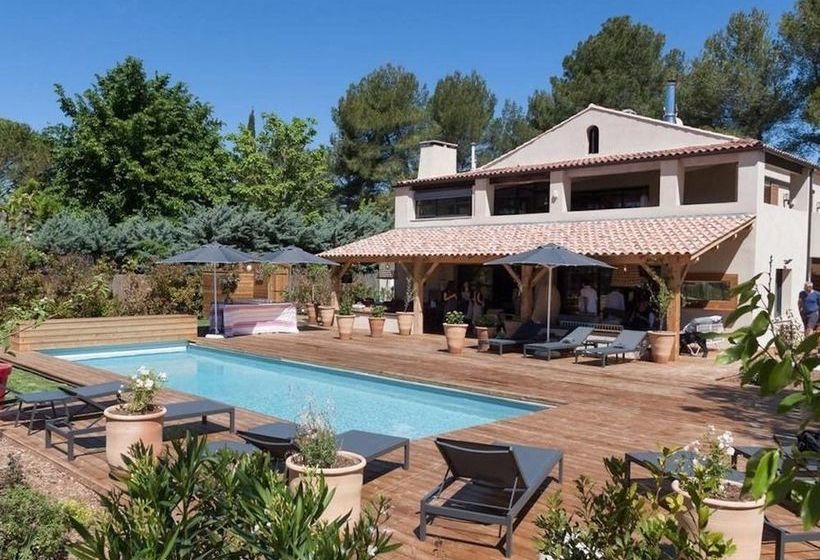 ホテル La Maison De Beryll