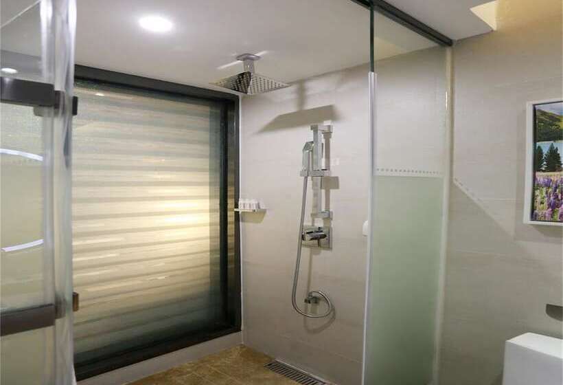 Lavande Hotel Gz Huangpu Avenue Branch