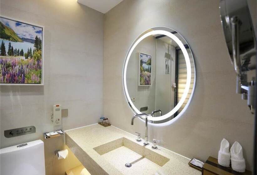 Lavande Hotel Gz Huangpu Avenue Branch