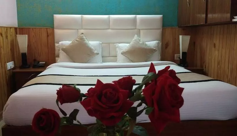 Hotel Mount Royale