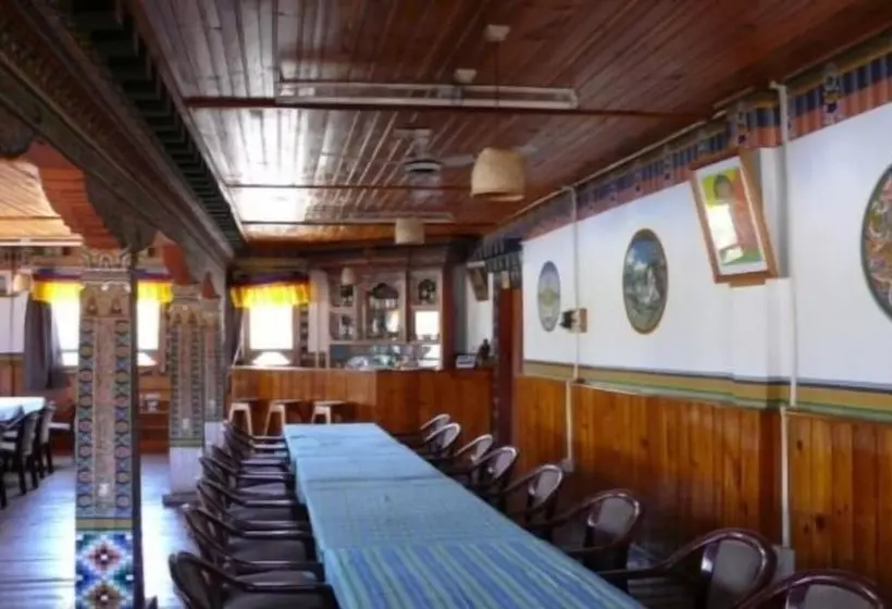 هتل Pelri Cottages