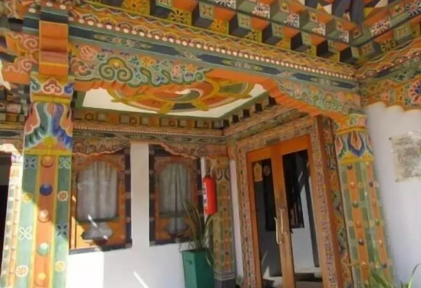 هتل Pelri Cottages