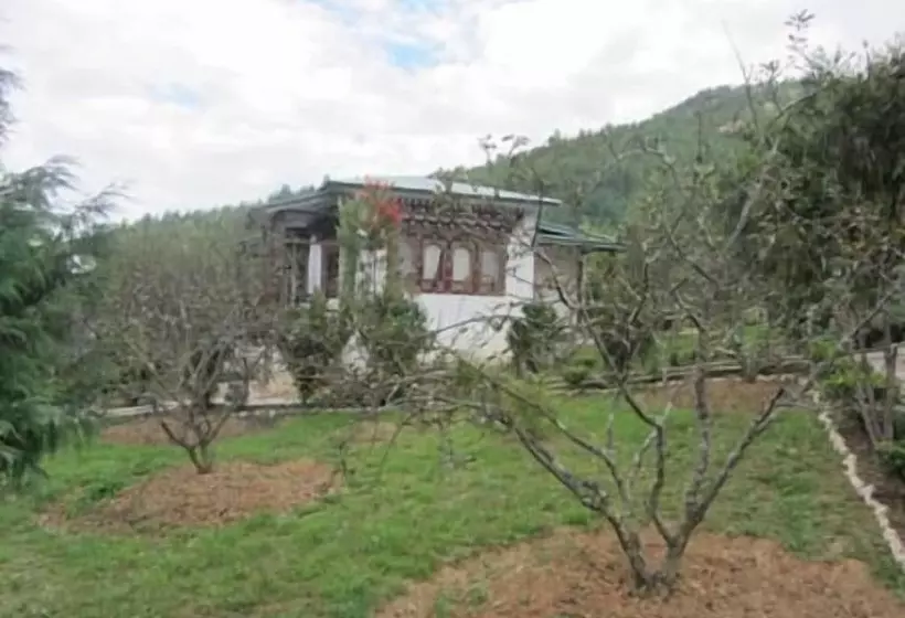 هتل Pelri Cottages