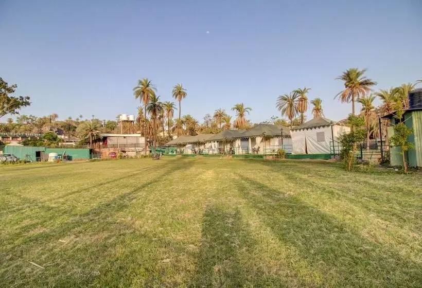 ホテル Royal Garden Retreat