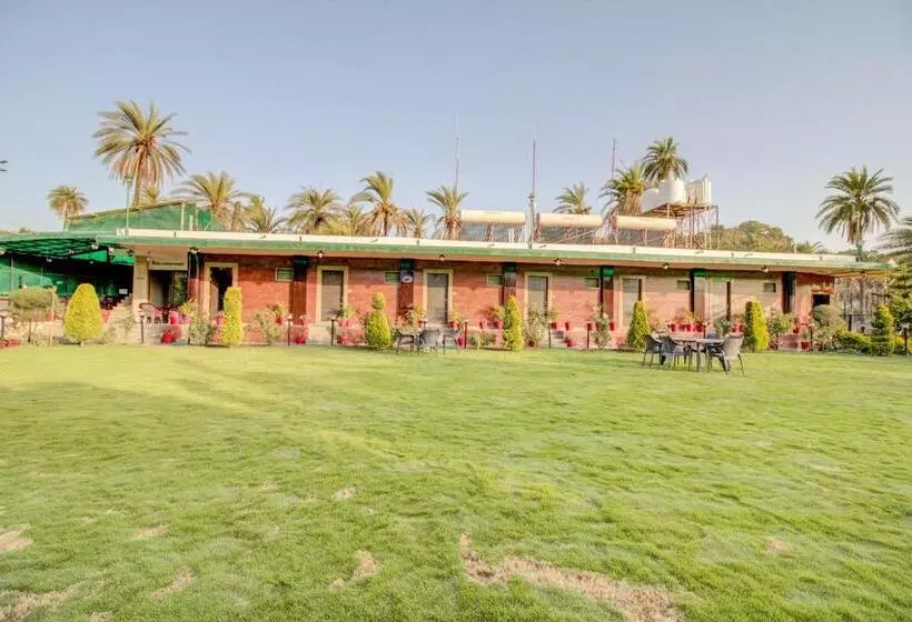 ホテル Royal Garden Retreat