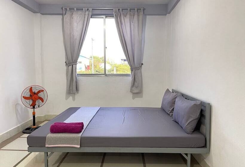 Hotel Sevenstars Hostel