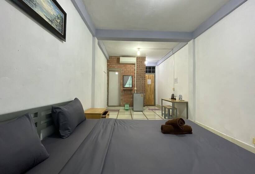 Hotel Sevenstars Hostel