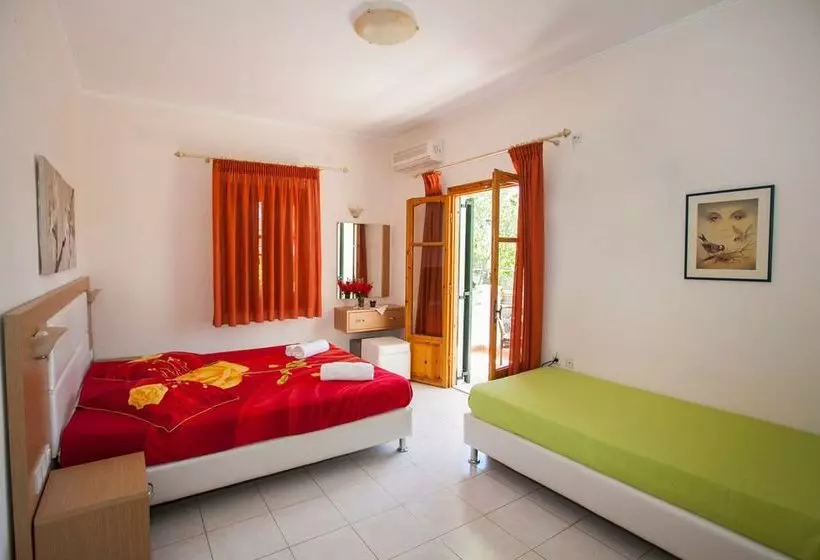 Hotelli Villa Apollo