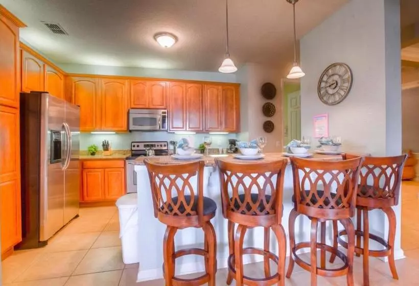 Hotelli Angel's Coastal Escape