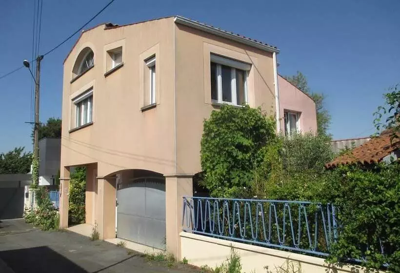 ホテル Chez Mélody