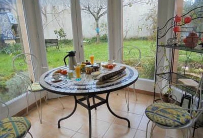 בית מלון כפרי Chez Mélody