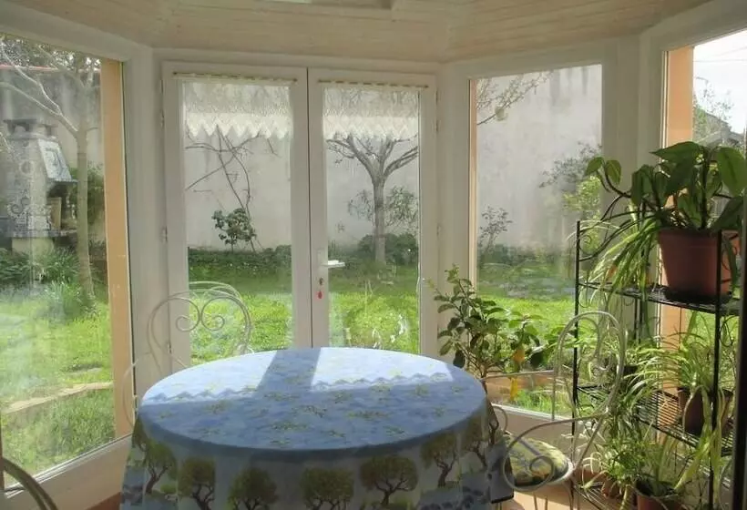 ホテル Chez Mélody