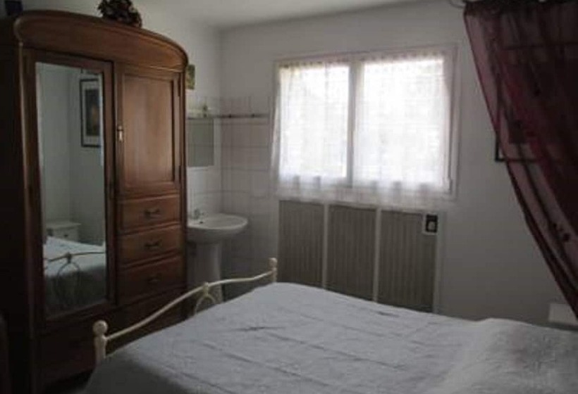 בית מלון כפרי Chez Mélody