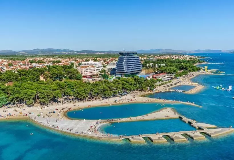 هتل Croatia Camp Premium