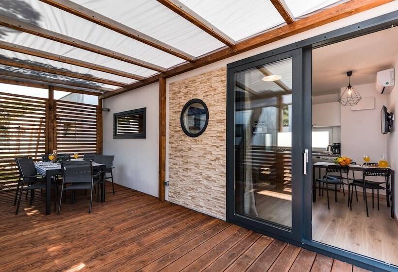 호텔 Croatia Camp Premium