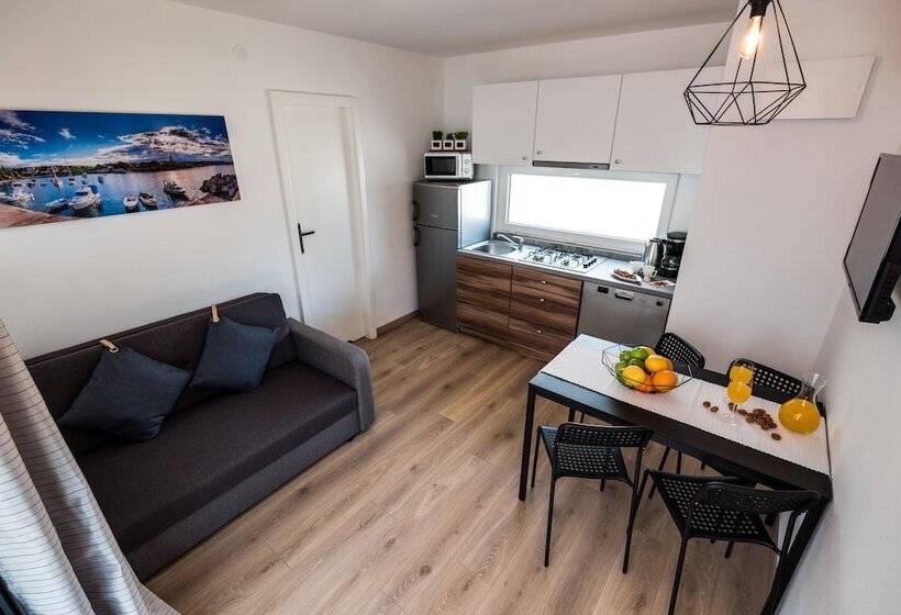 호텔 Croatia Camp Premium