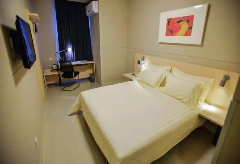 Hotelli Jinjiang Inn Wuhan Jianghan Road Subway Grand Ocean Department Store