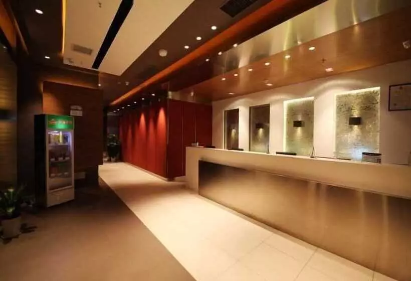 Hotelli Jinjiang Inn Wuhan Jianghan Road Subway Grand Ocean Department Store
