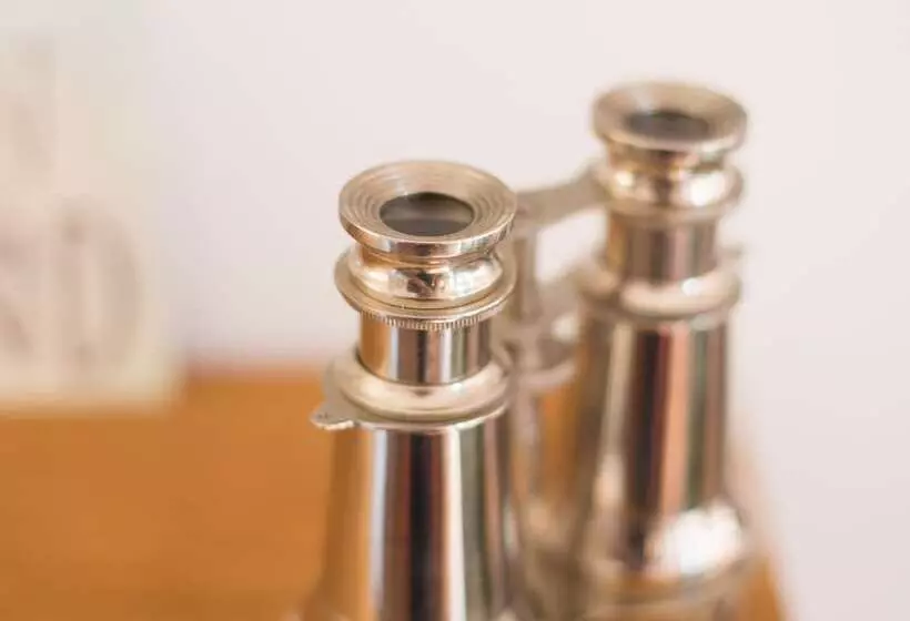 هتل Justb Deva Edinburgh