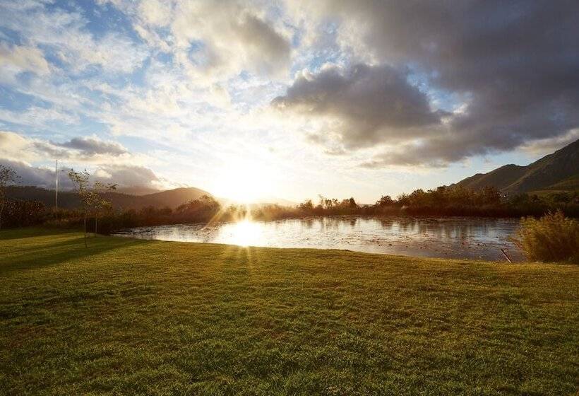 Отель La Cotte House