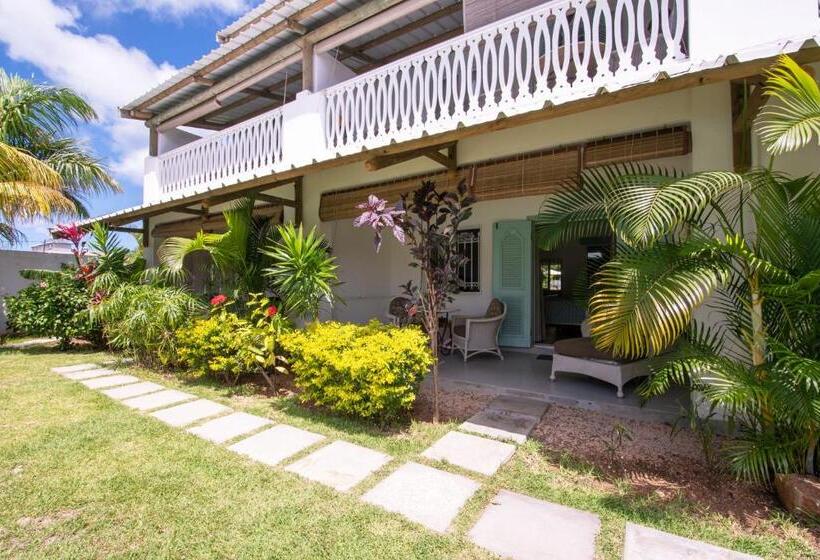 ホテル Le Mandala Moris Guesthouse