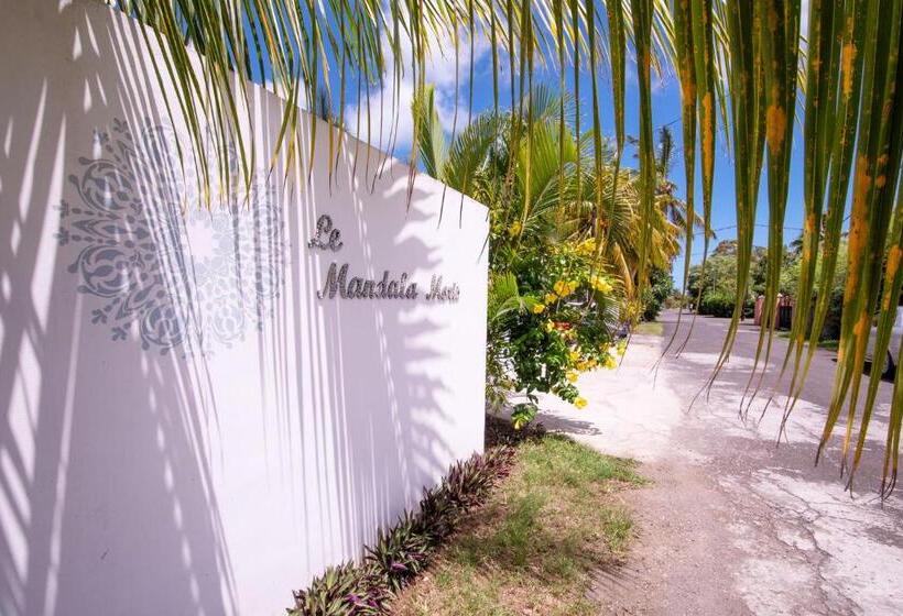 ホテル Le Mandala Moris Guesthouse