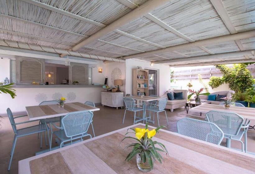 ホテル Le Mandala Moris Guesthouse