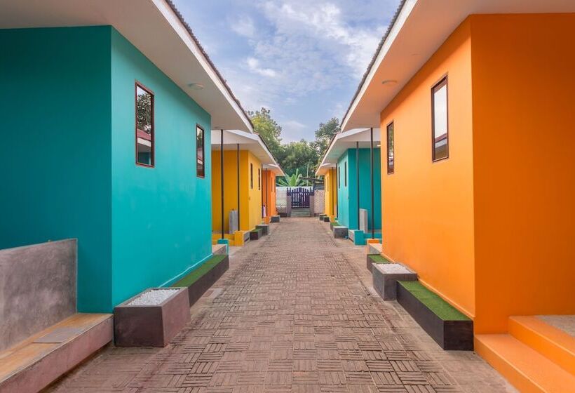 هتل Ostello Bello Bagan Pool