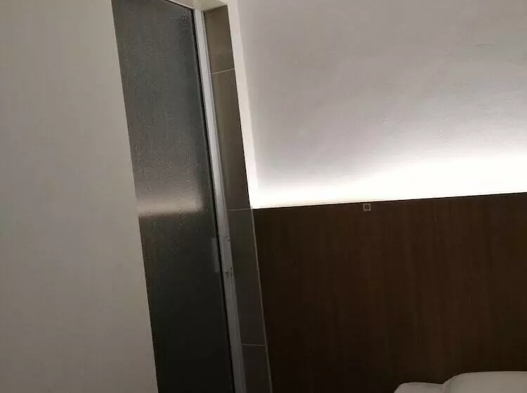Hotelli Place2stay Simpang Tiga