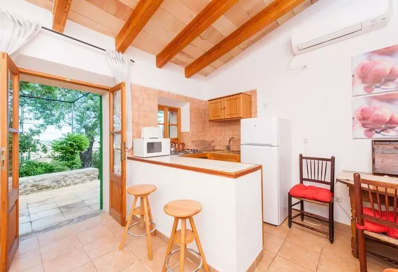 Hotelli Savet Den Flabiol