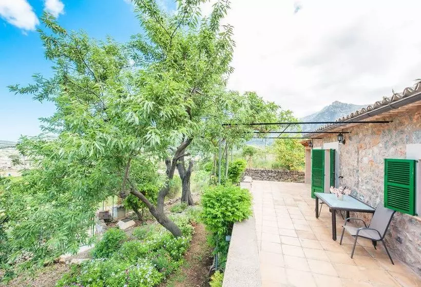 Hotelli Savet Den Flabiol