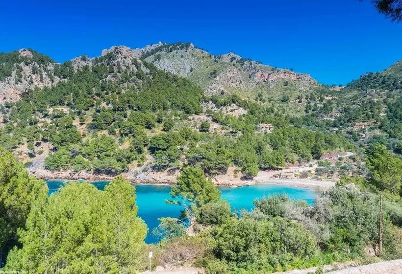 Hotelli Savet Den Flabiol