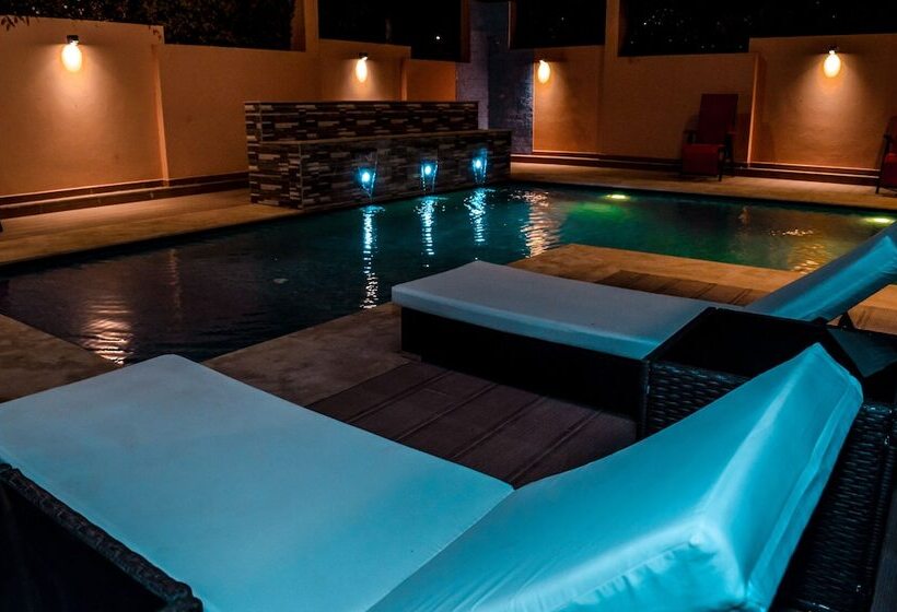 فندق Villa Arabic House Pool & Spa