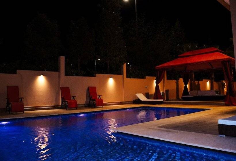 فندق Villa Arabic House Pool & Spa