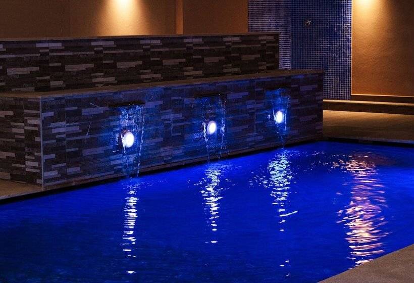 فندق Villa Arabic House Pool & Spa