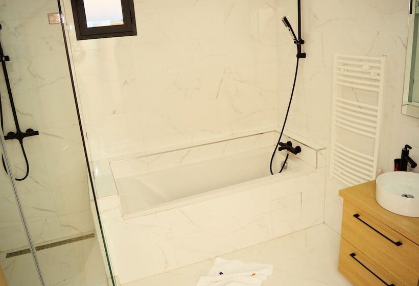 فندق Villa Arabic House Pool & Spa