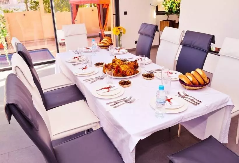ホテル Villa Arabic House Pool & Spa
