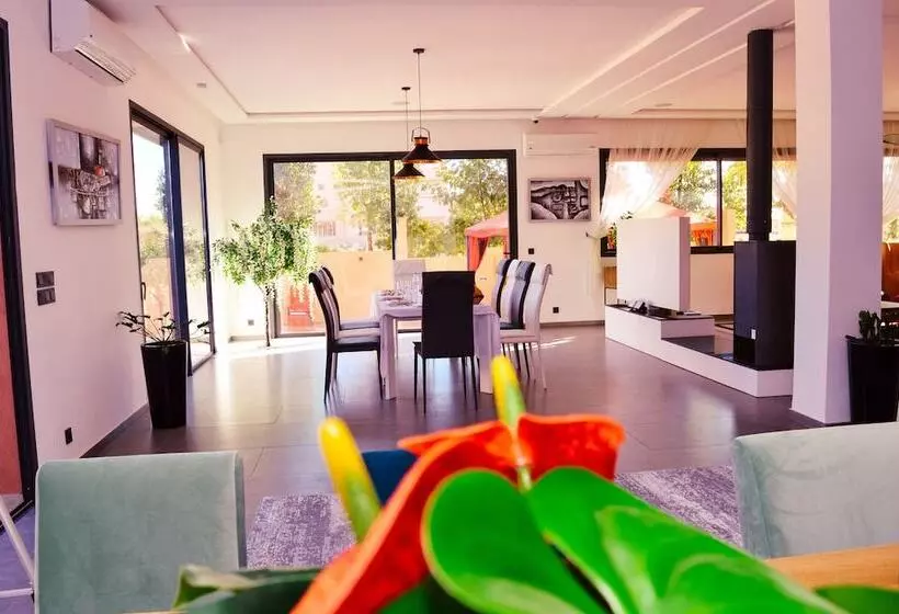 ホテル Villa Arabic House Pool & Spa