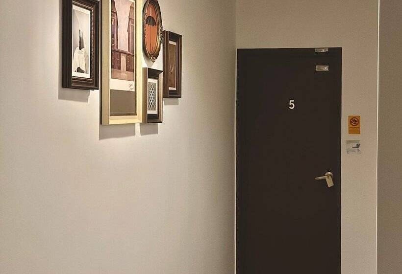 Hotel Wayfarer Guest House Malacca