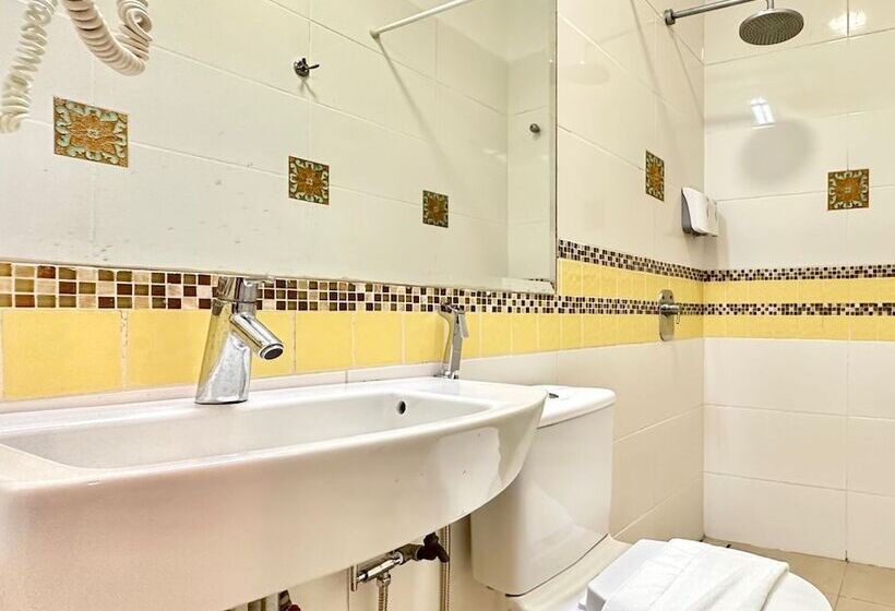 Hotel Wayfarer Guest House Malacca