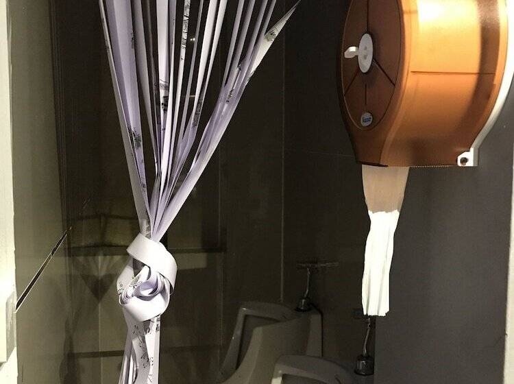 בית מלון כפרי We Hostel Hatyai