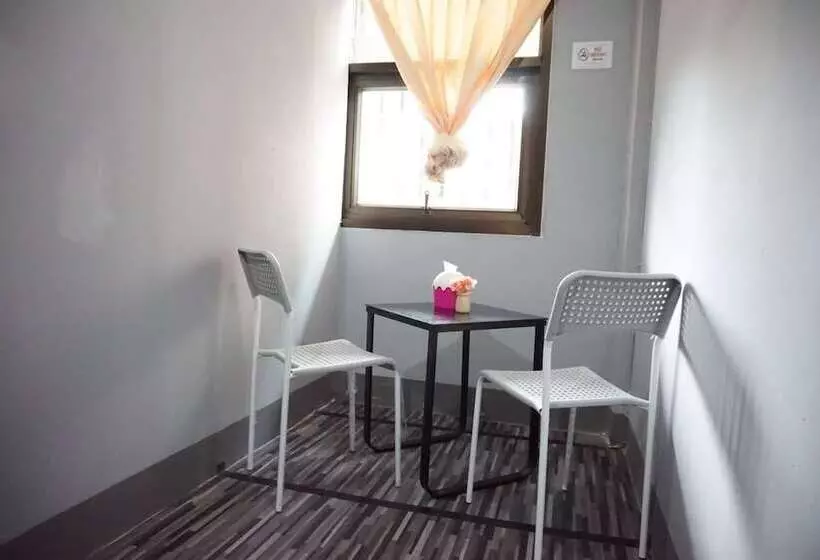 هتل We Hostel Hatyai