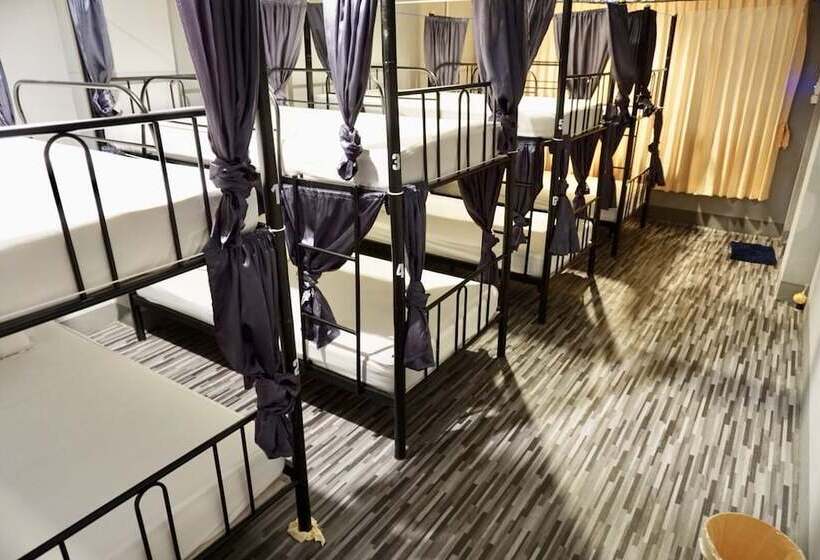 בית מלון כפרי We Hostel Hatyai