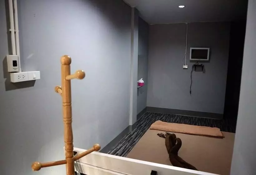 هتل We Hostel Hatyai