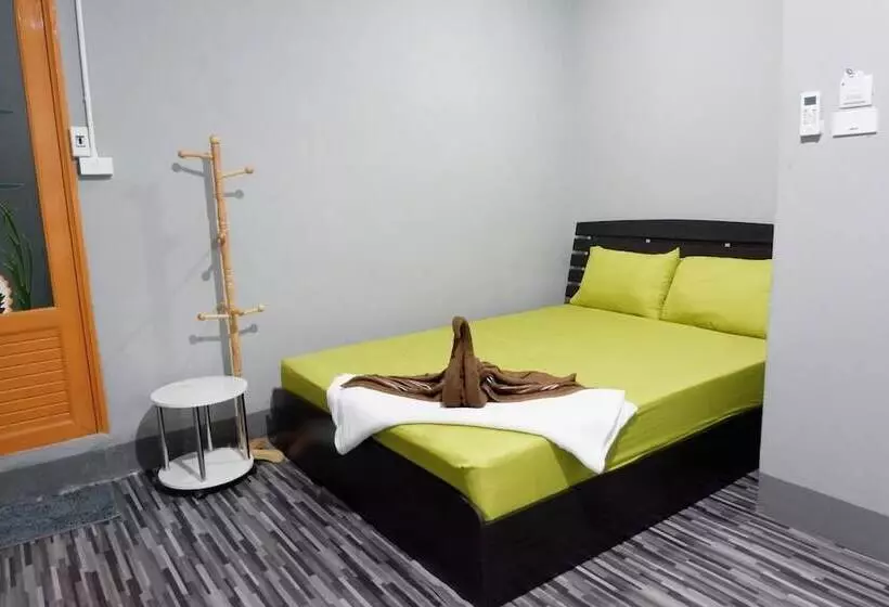 هتل We Hostel Hatyai