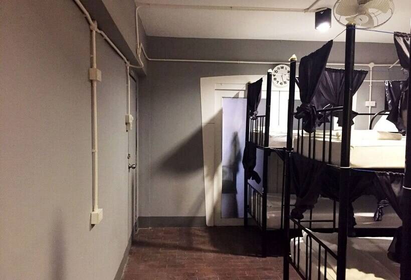 בית מלון כפרי We Hostel Hatyai