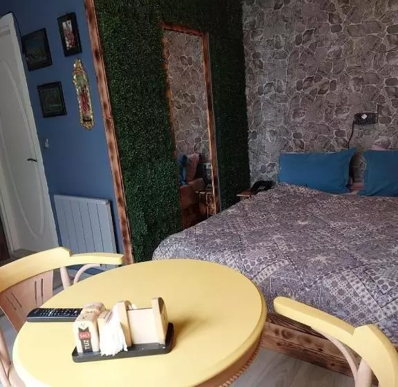 Marvel Suites